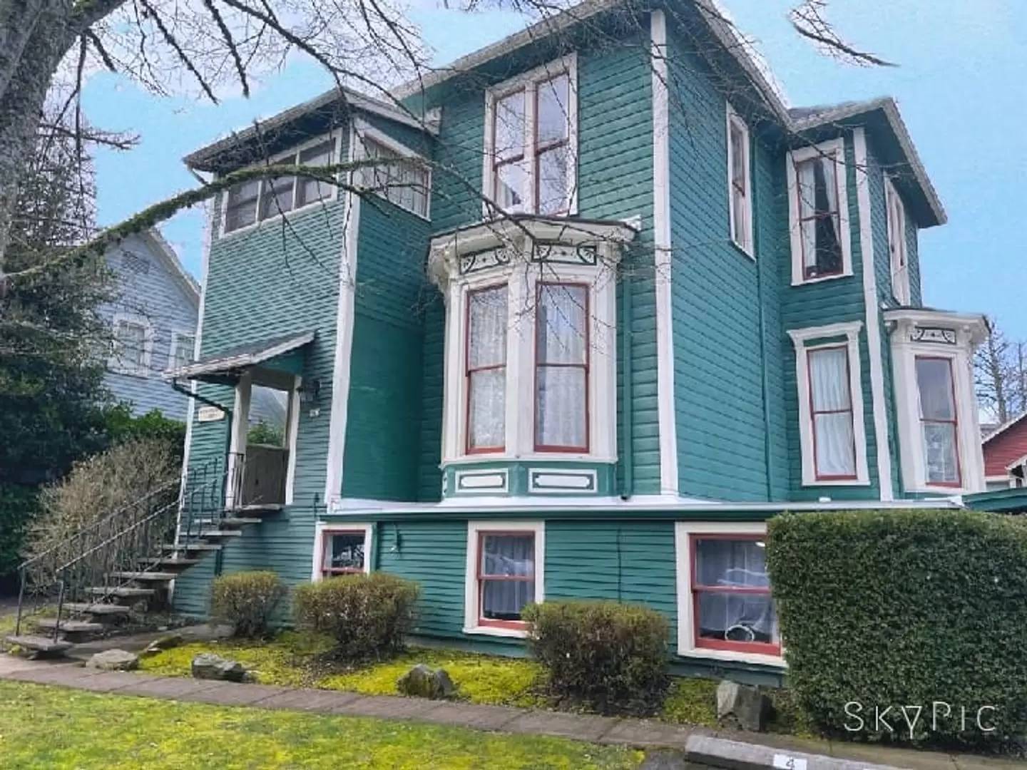 Property Image 1