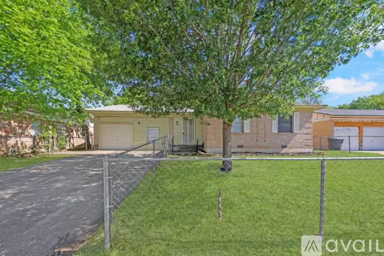Property Image 1