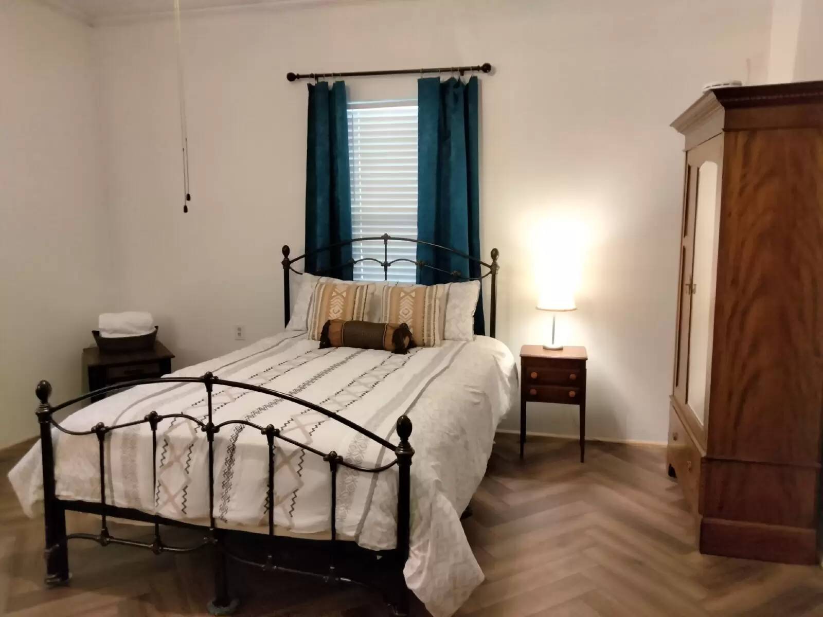 Property Image 8