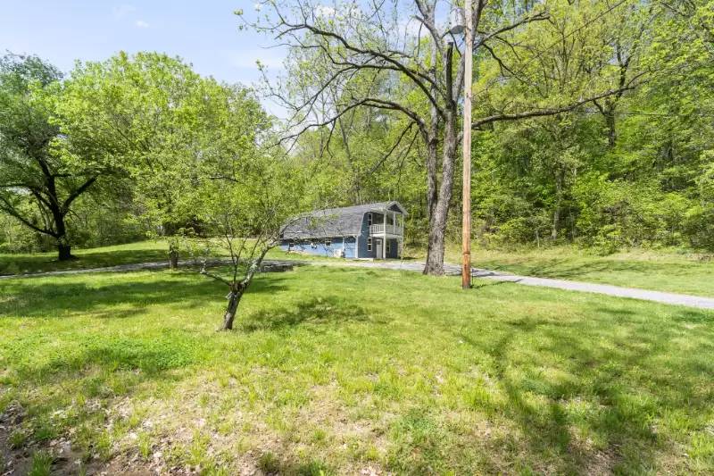 Property Image 32