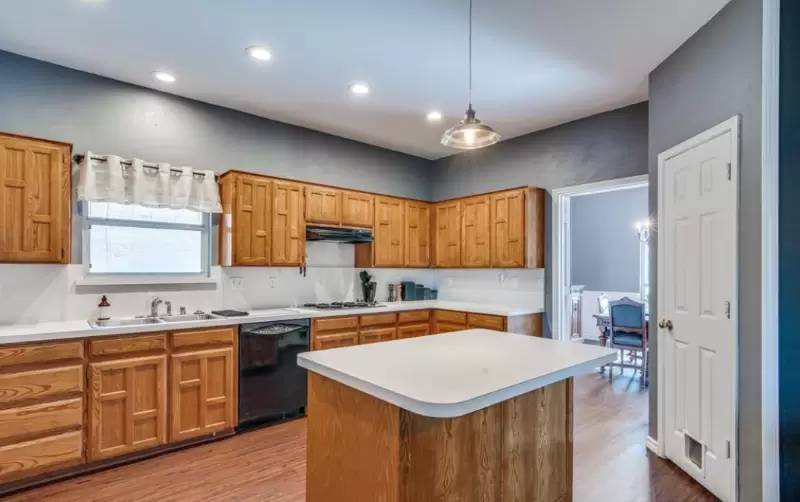 Property Image 13