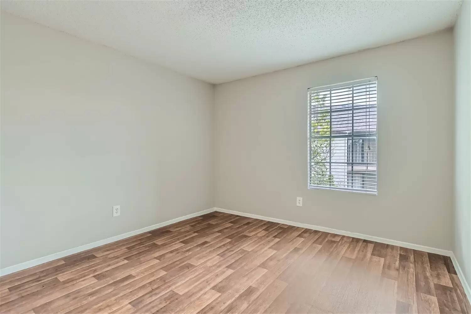 Property Image 124