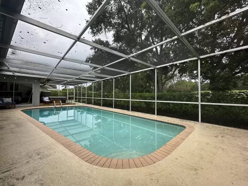 Property Image 104