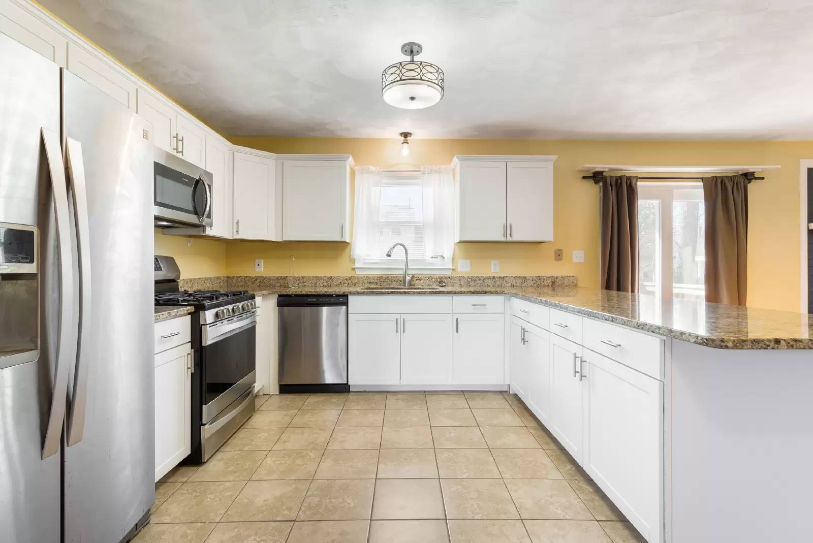 Property Image 5
