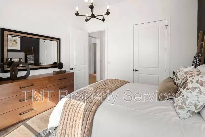 Property Image 81