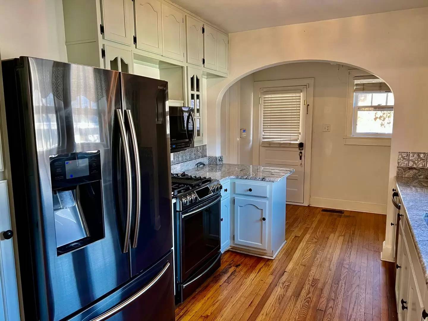 Property Image 6