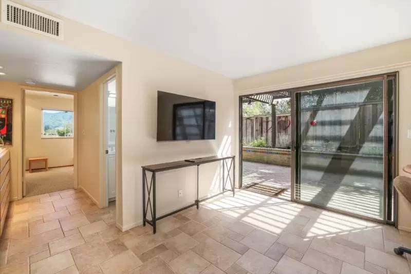 Property Image 49