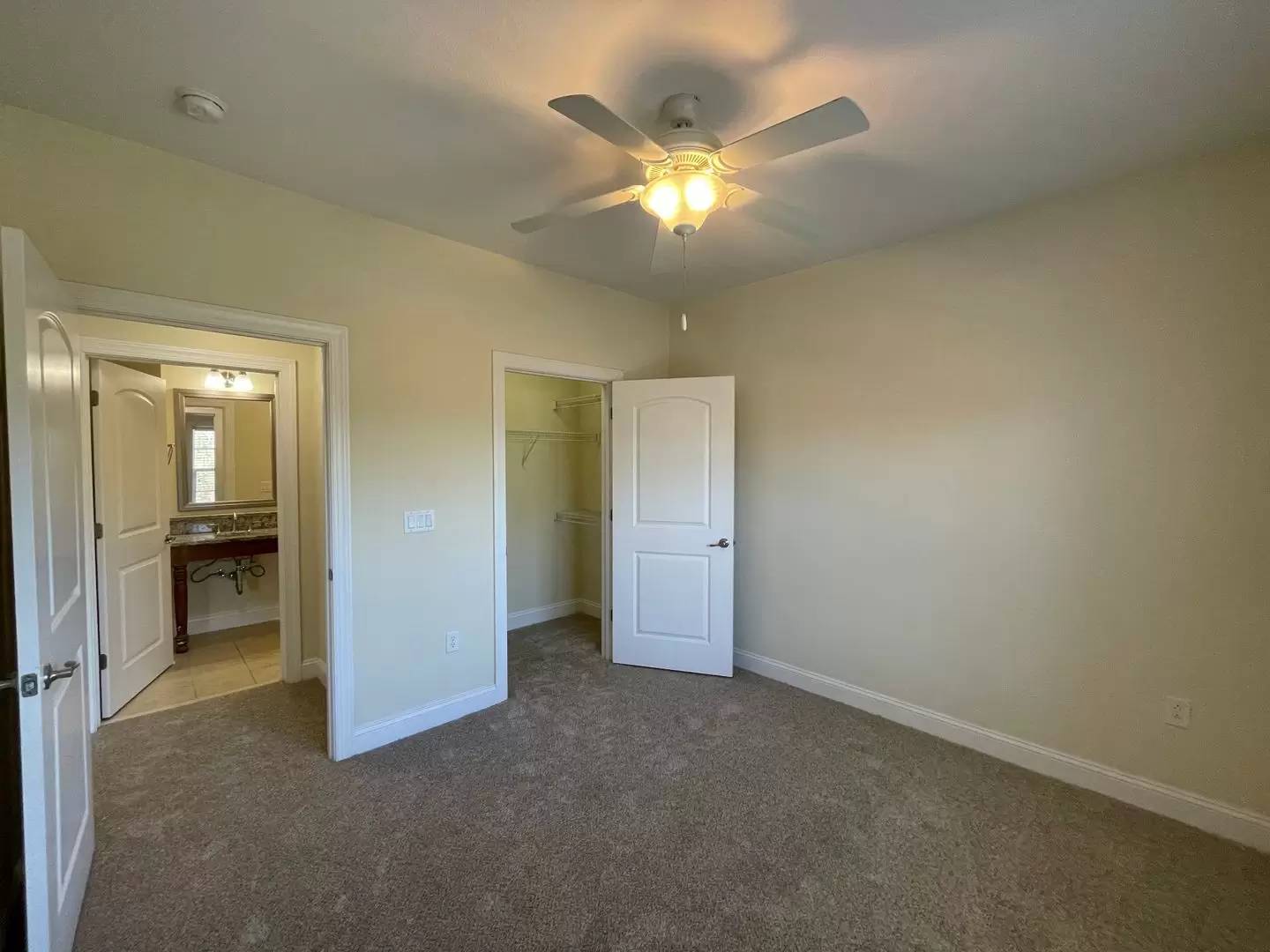 Property Image 77