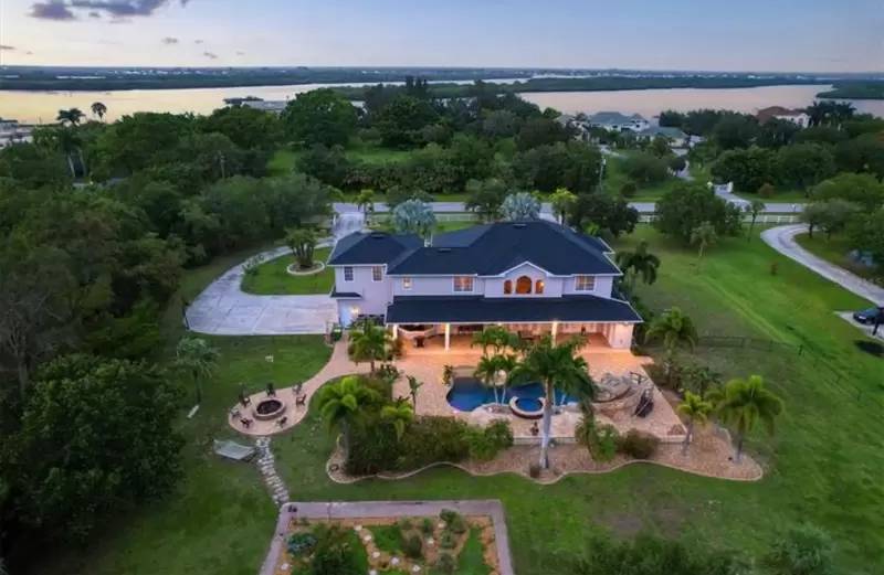 Property Image 38