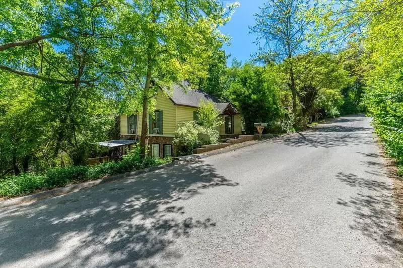 Property Image 24