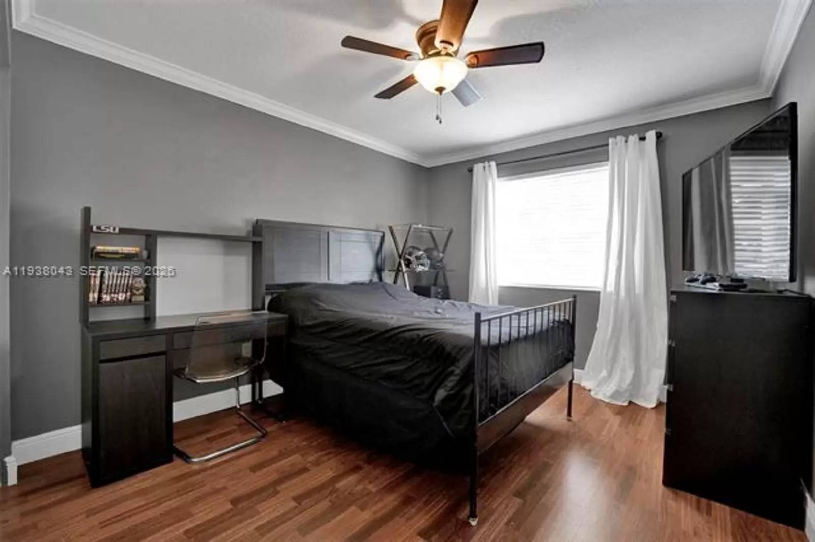Property Image 36