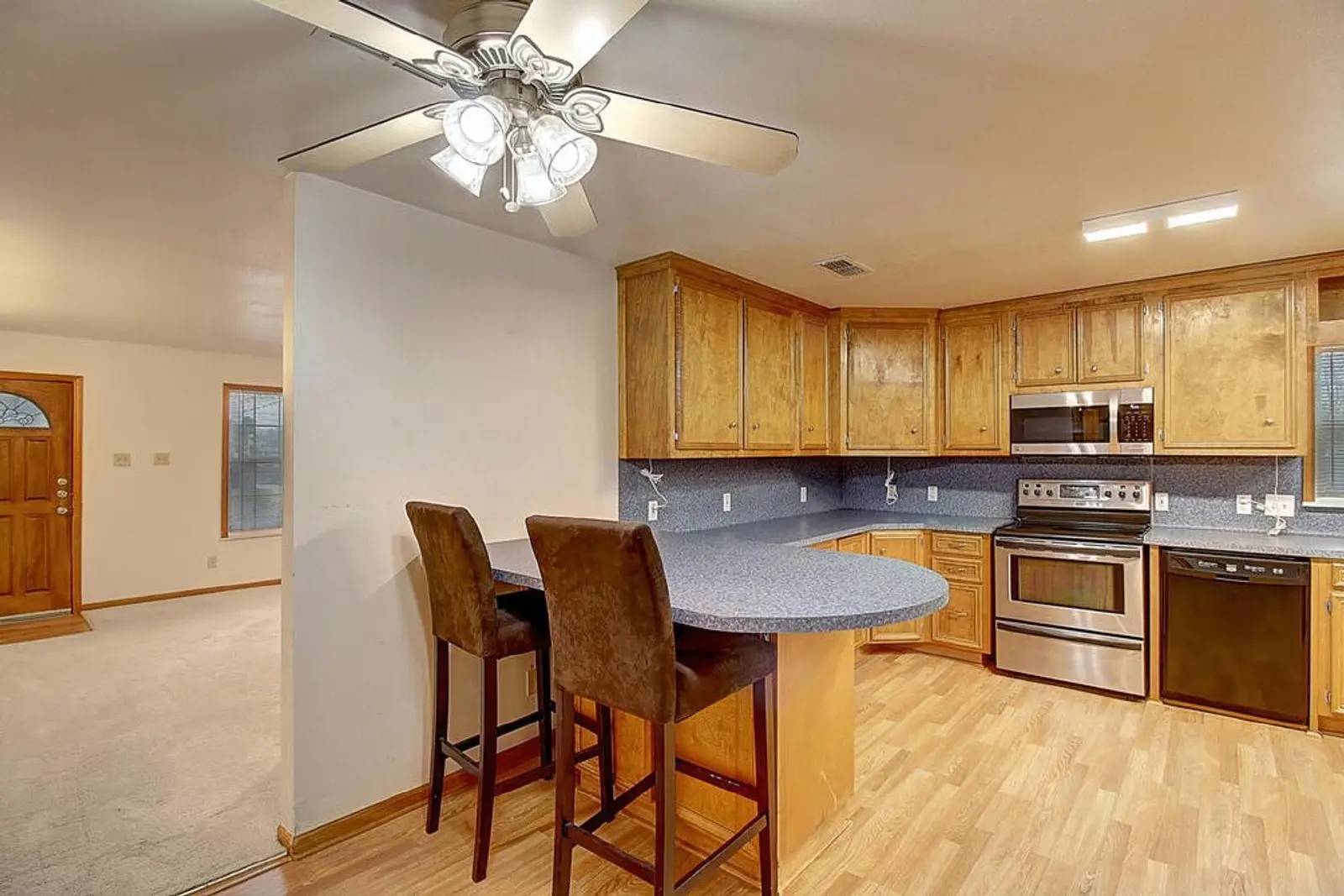 Property Image 28