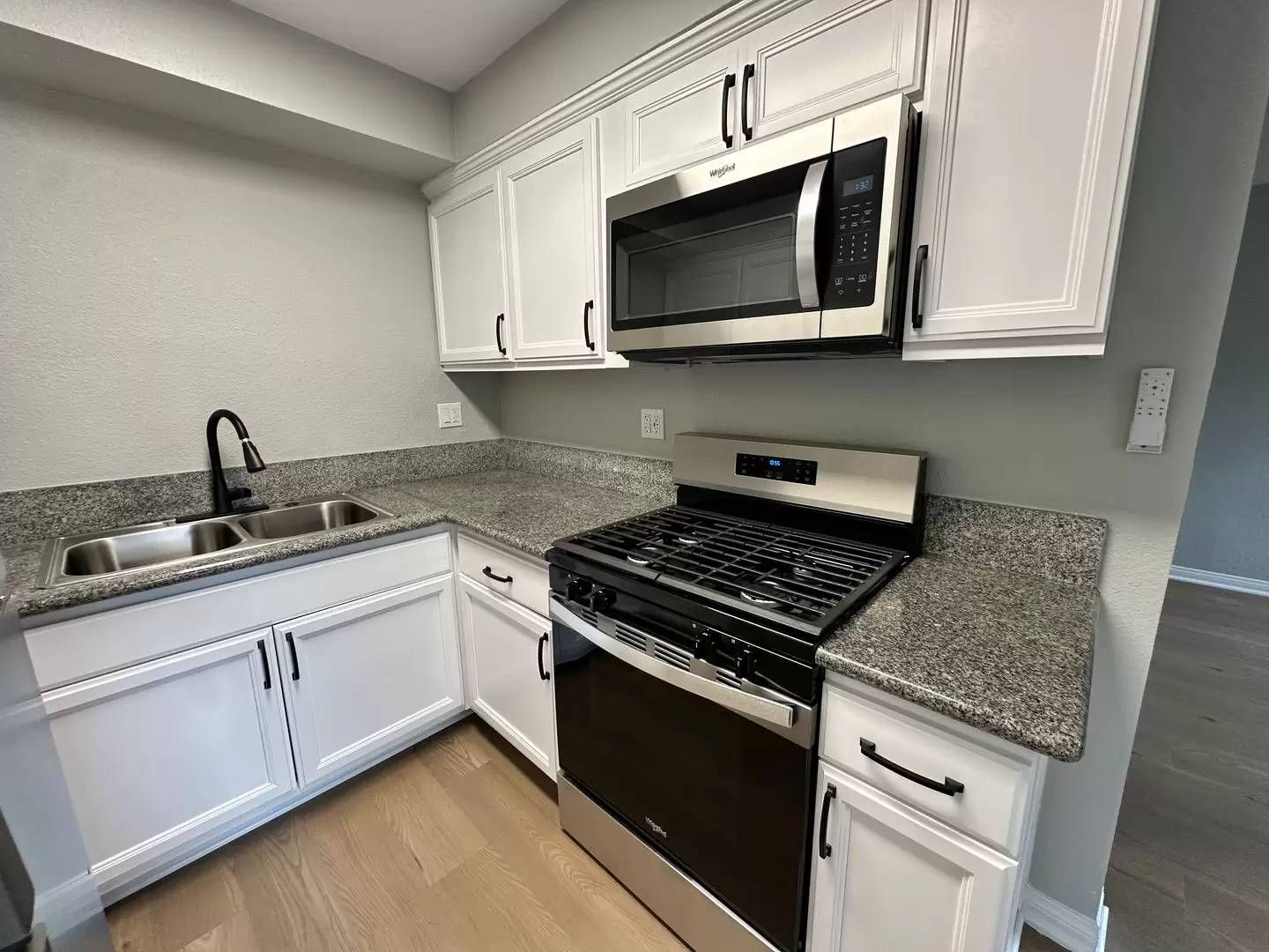 Property Image 80