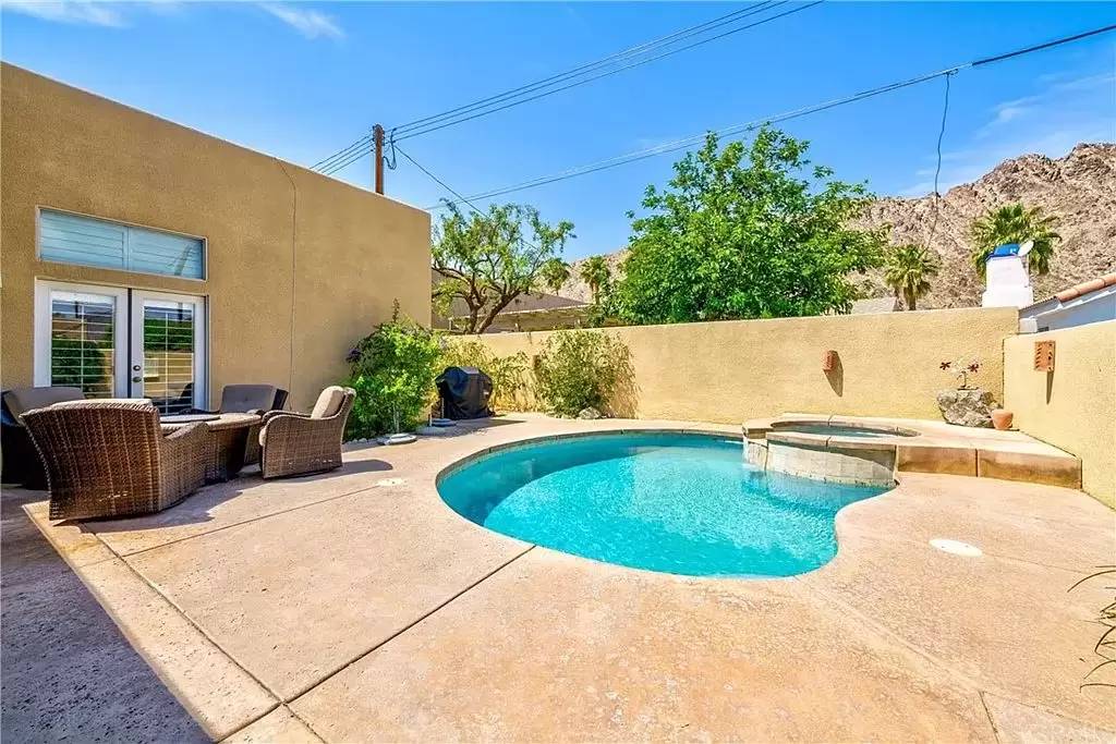 Property Image 5