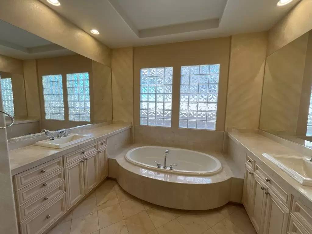 Property Image 69