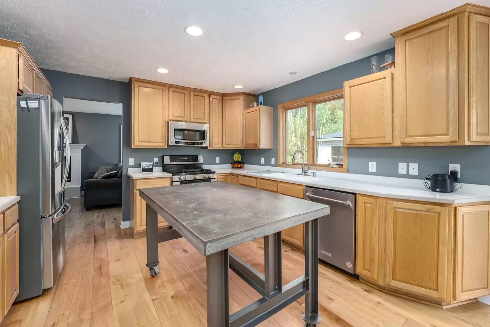 Property Image 8