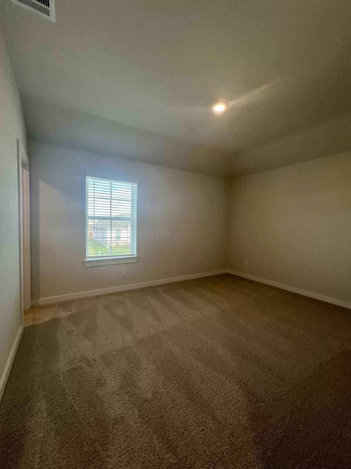 Property Image 77