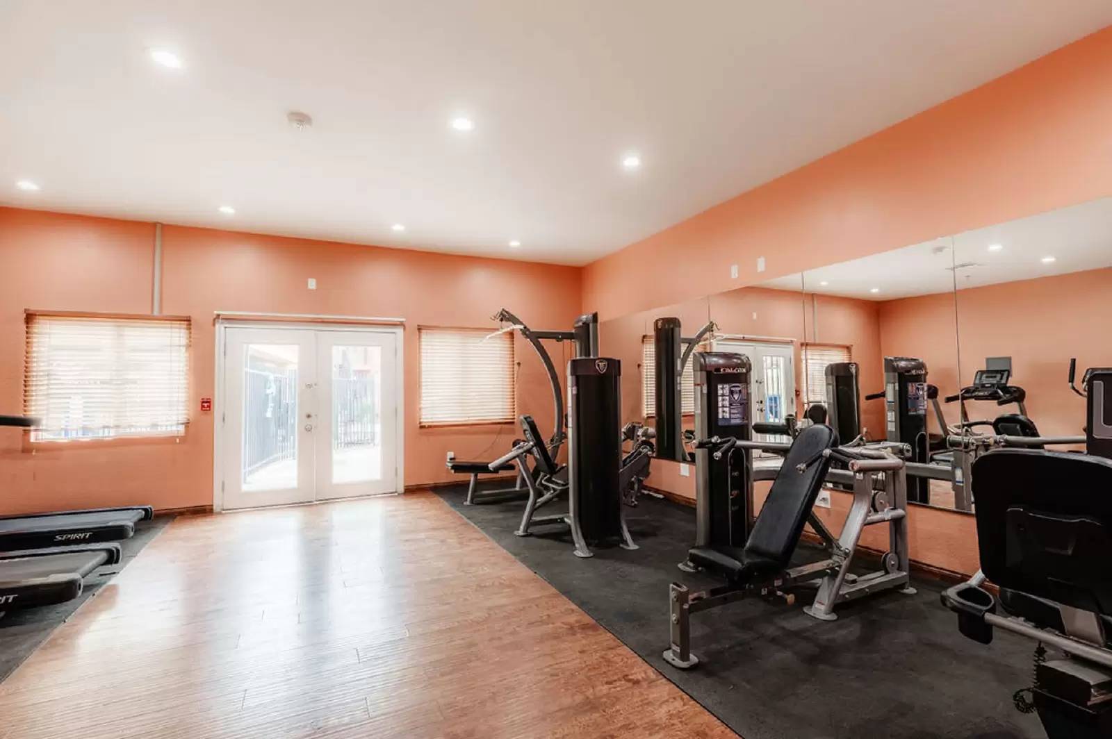 Property Image 8