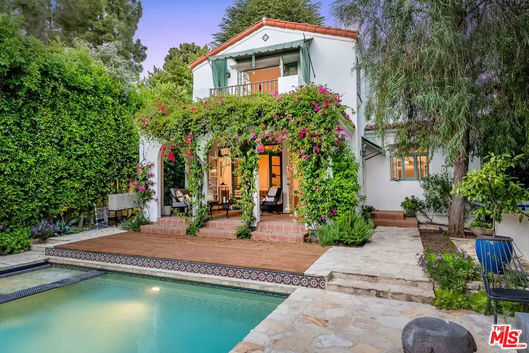 Property Image 8