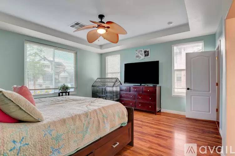 Property Image 16