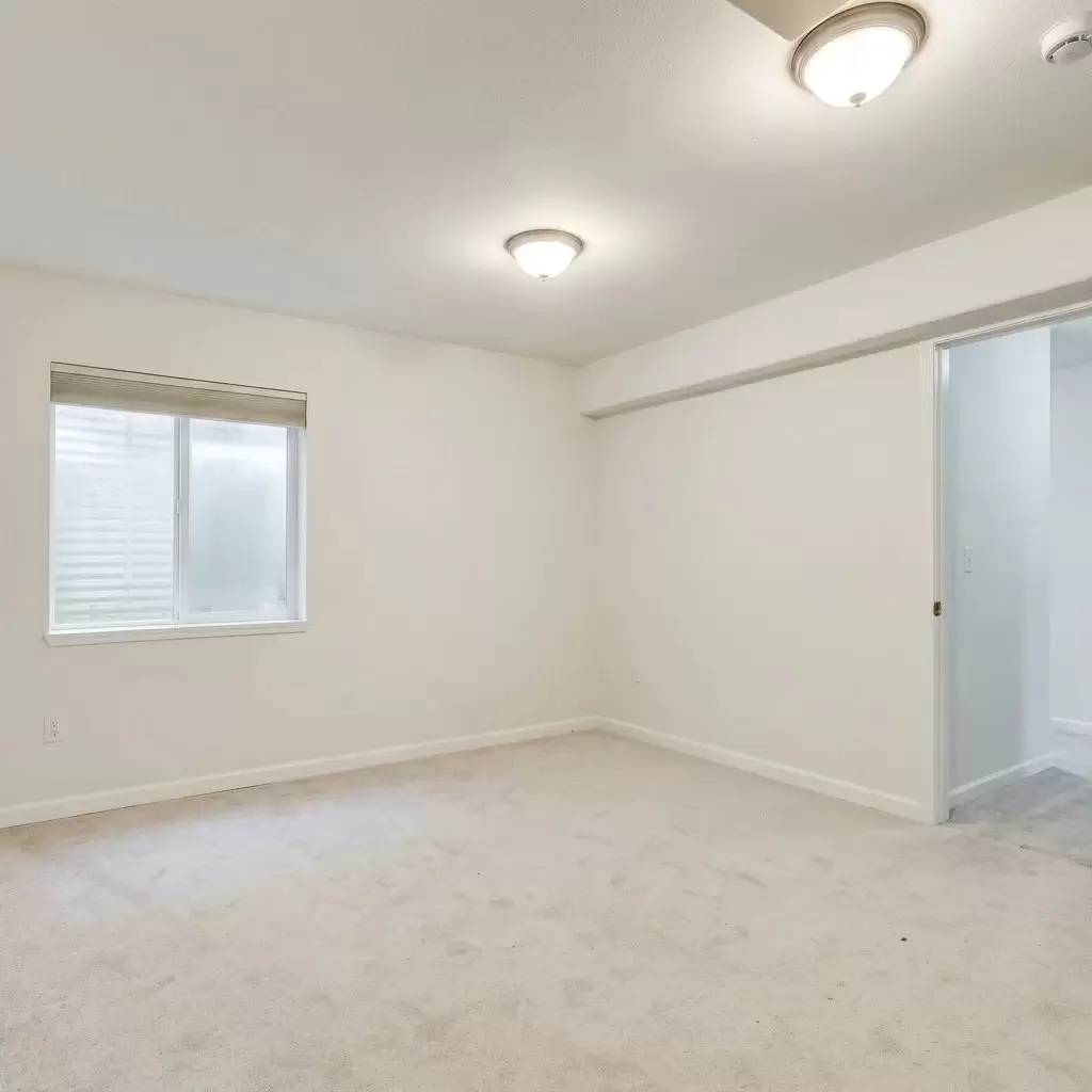 Property Image 101