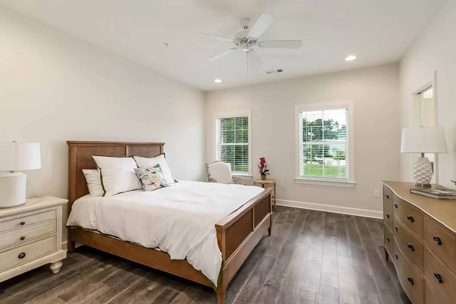 Property Image 136