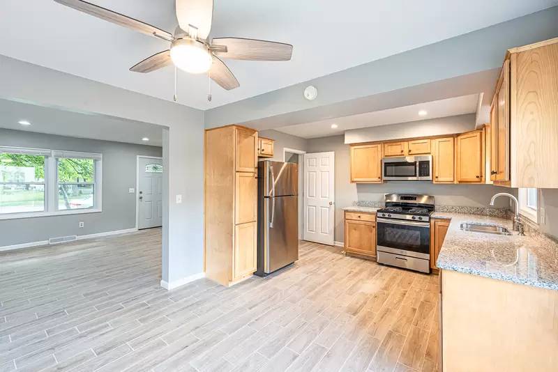 Property Image 8