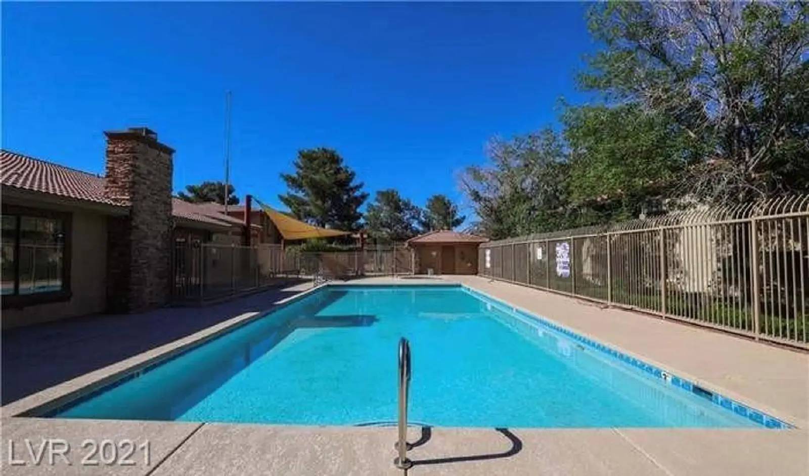 Property Image 17