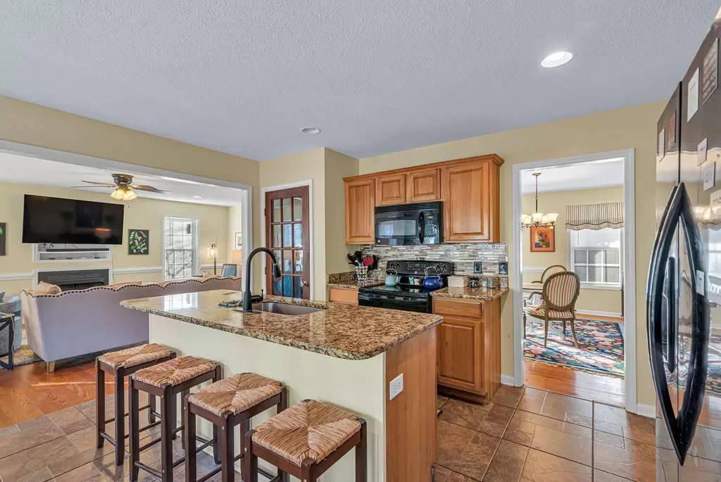 Property Image 9
