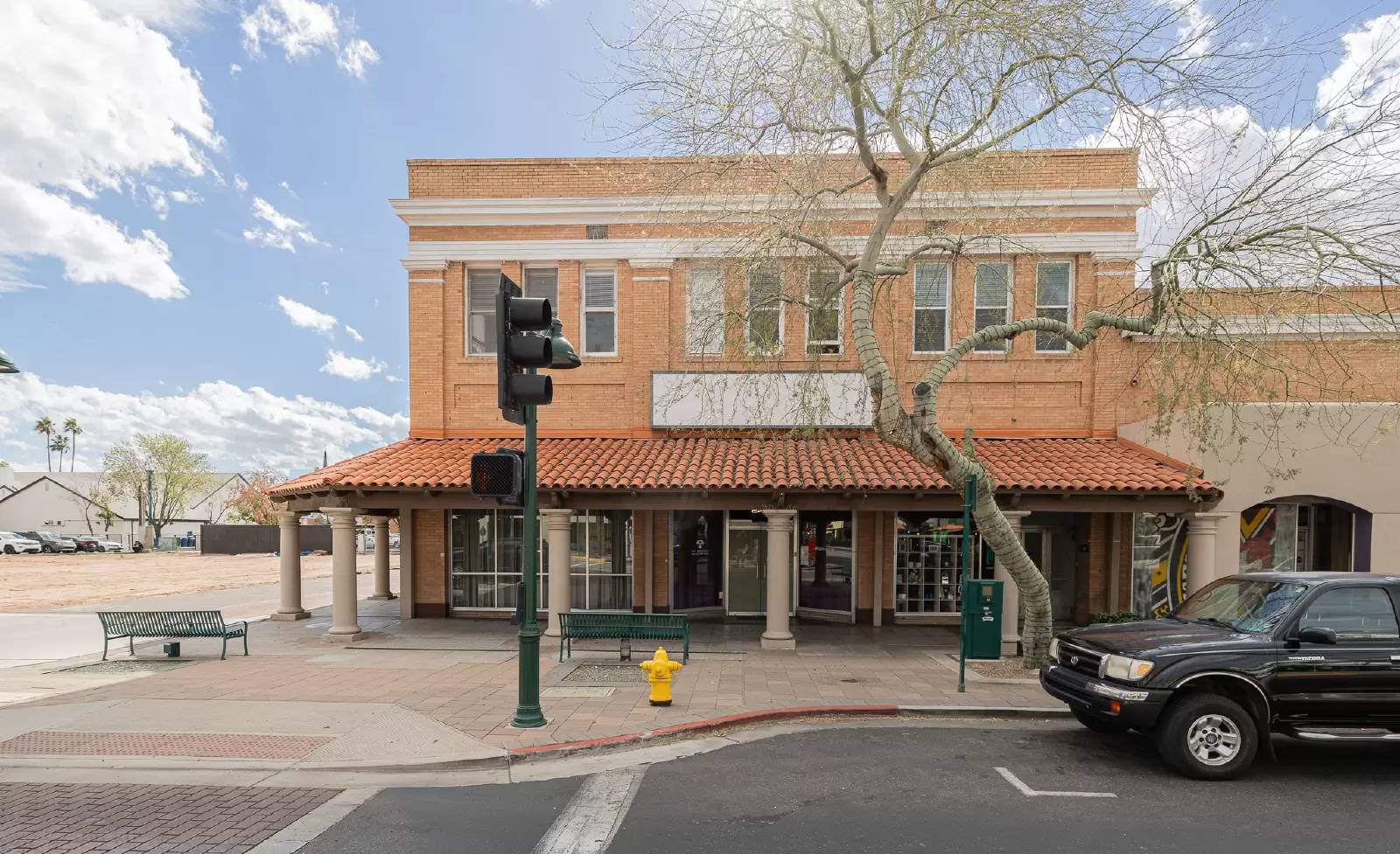 Property Image 4