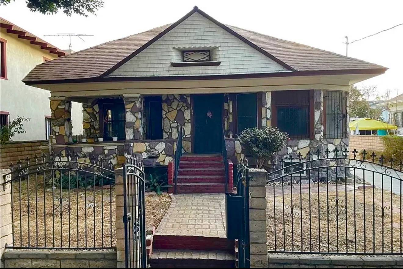 Property Image 1