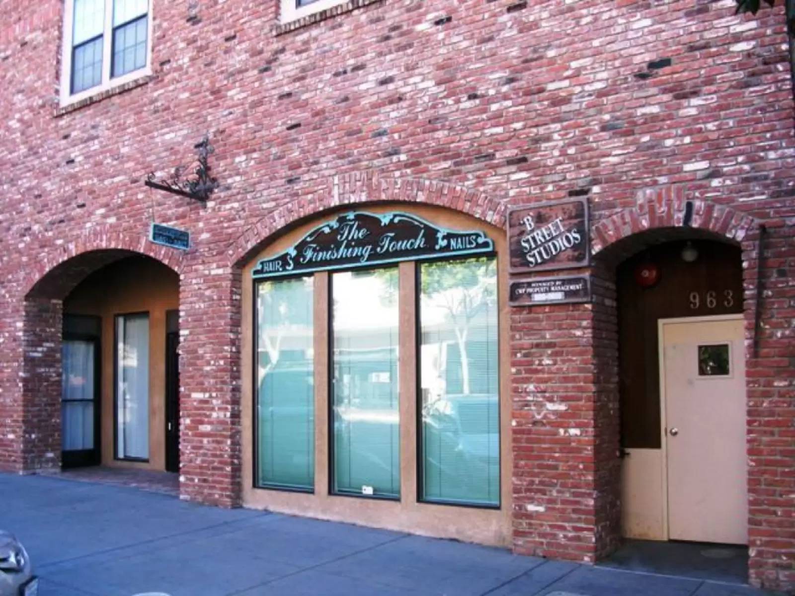 Property Image 1