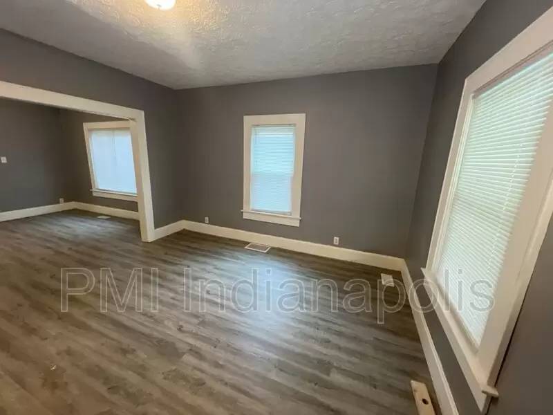 Property Image 58