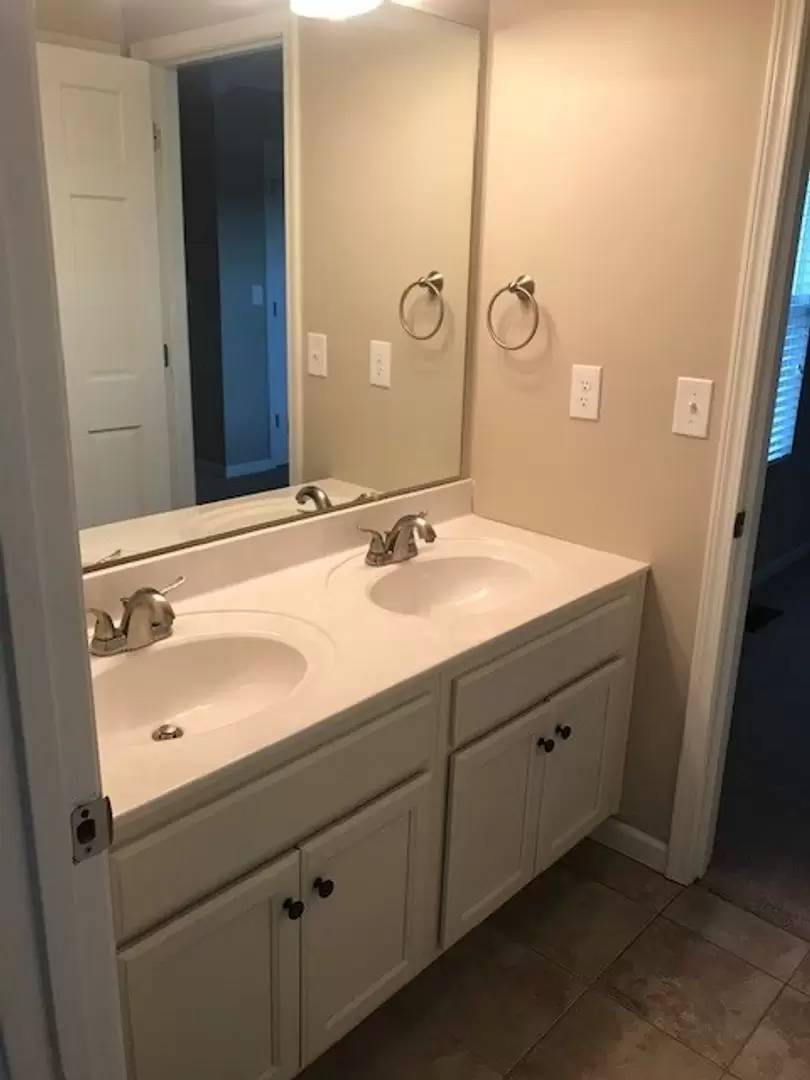 Property Image 103
