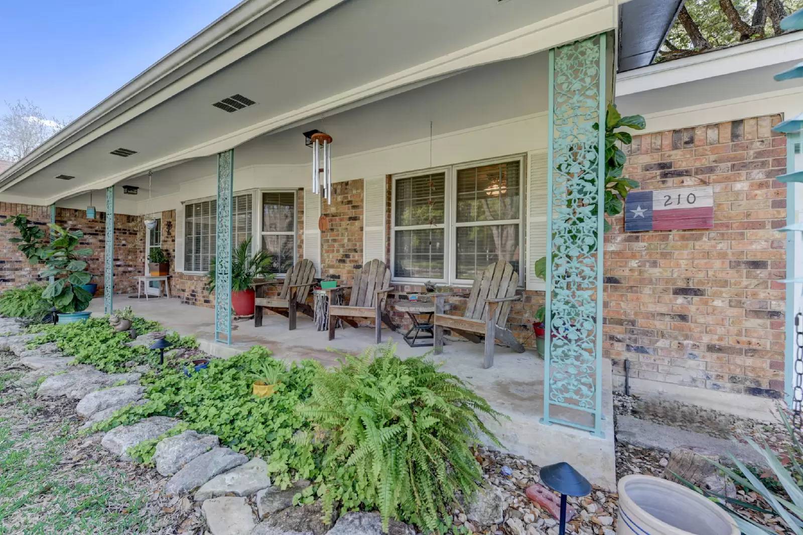 Property Image 4
