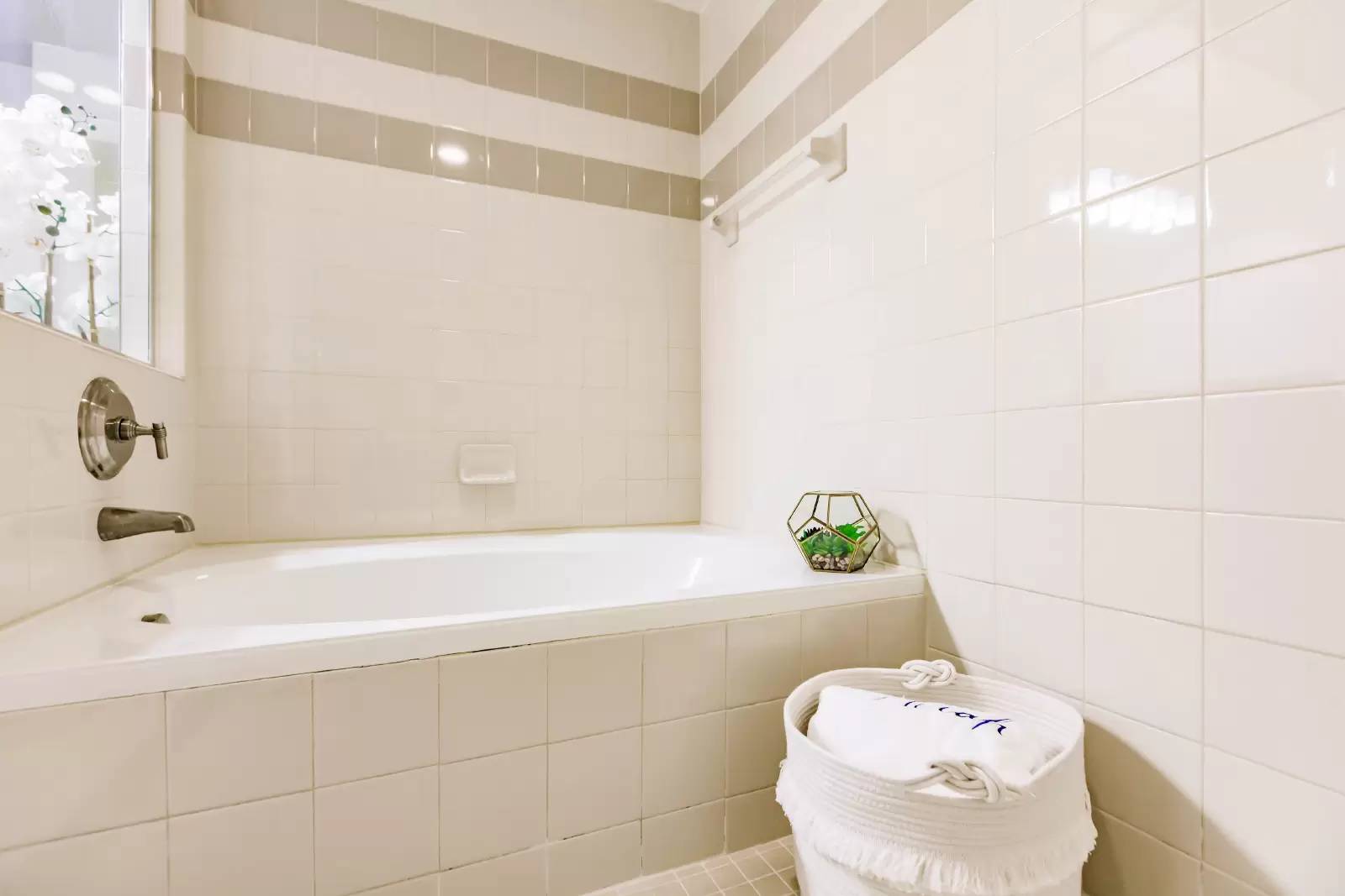 Property Image 146