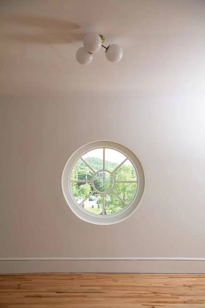 Property Image 100