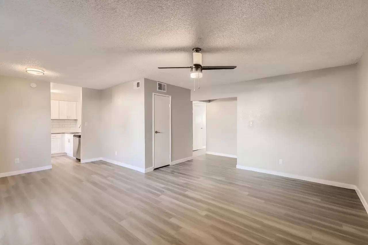 Property Image 112