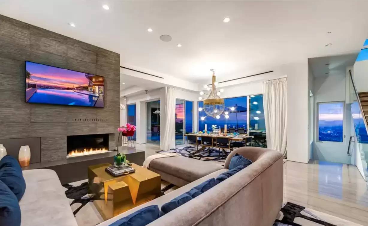 Property Image 5