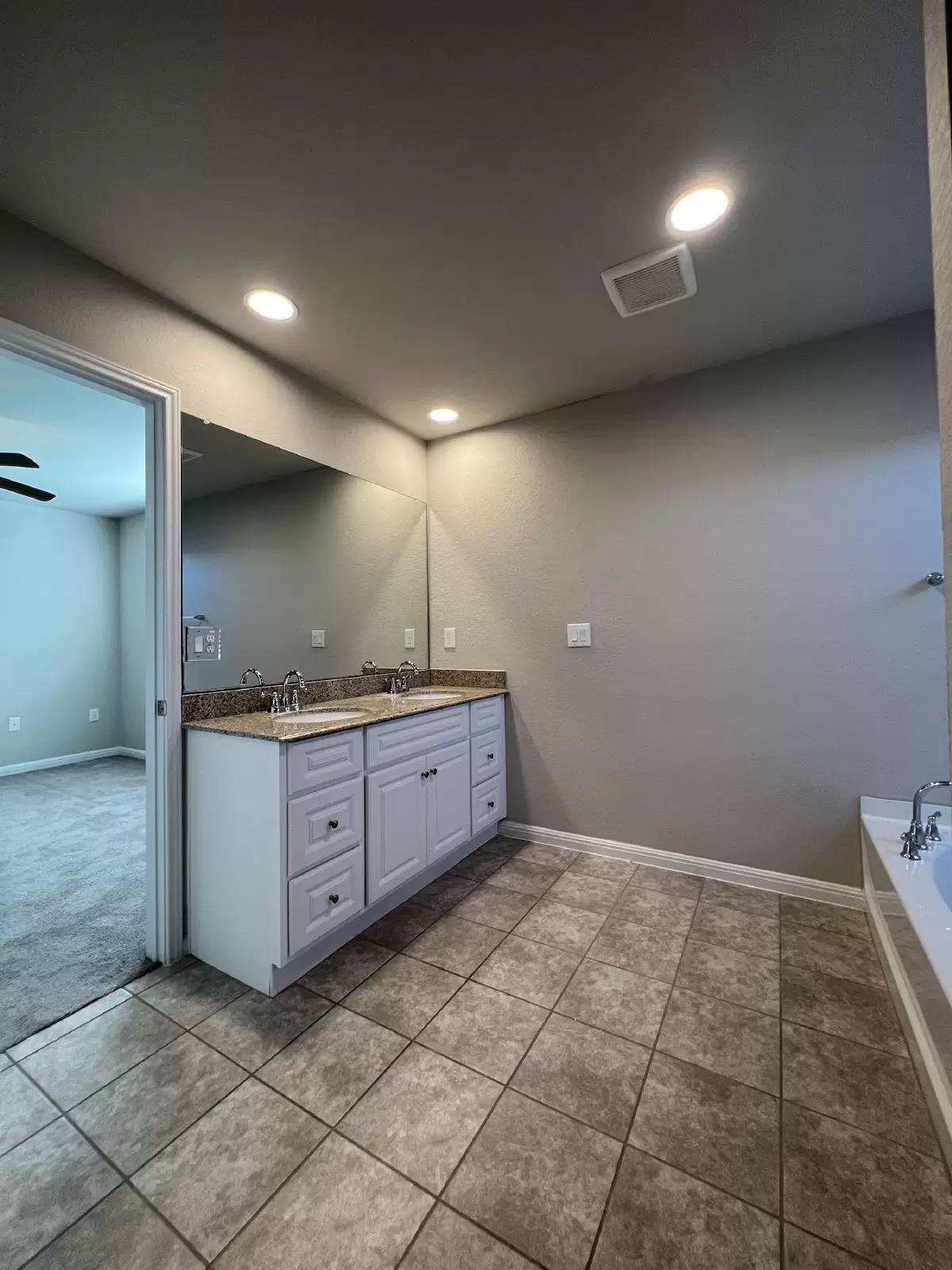 Property Image 74