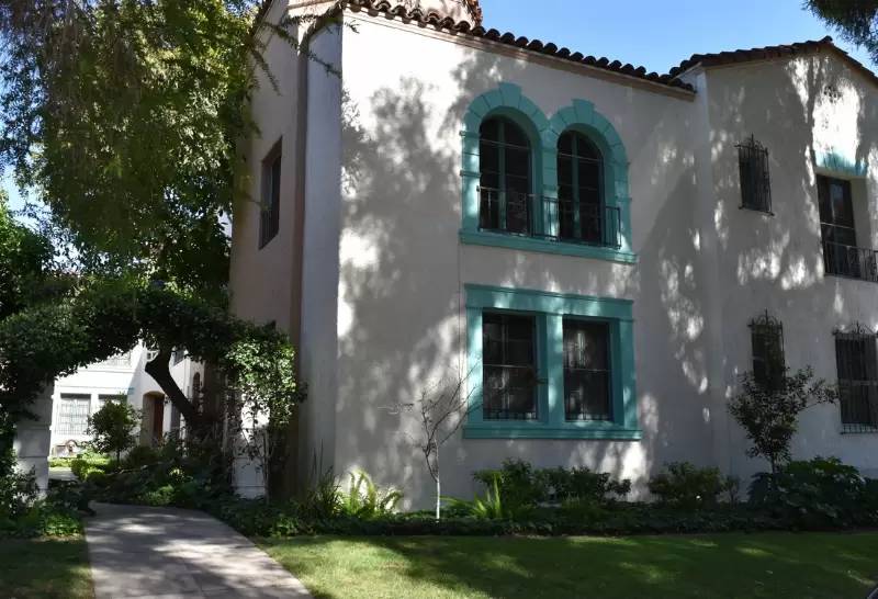 cover background
