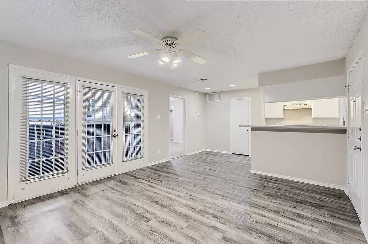Property Image 83