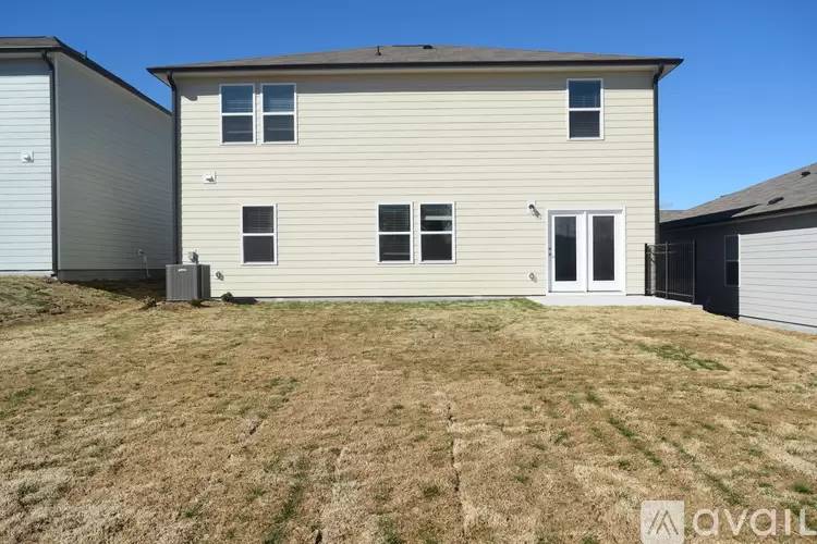 Property Image 4
