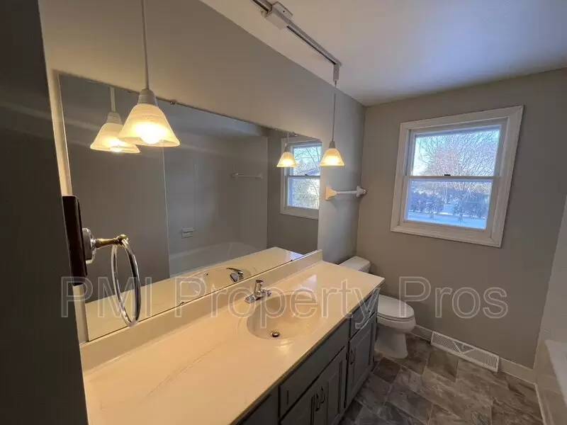 Property Image 64