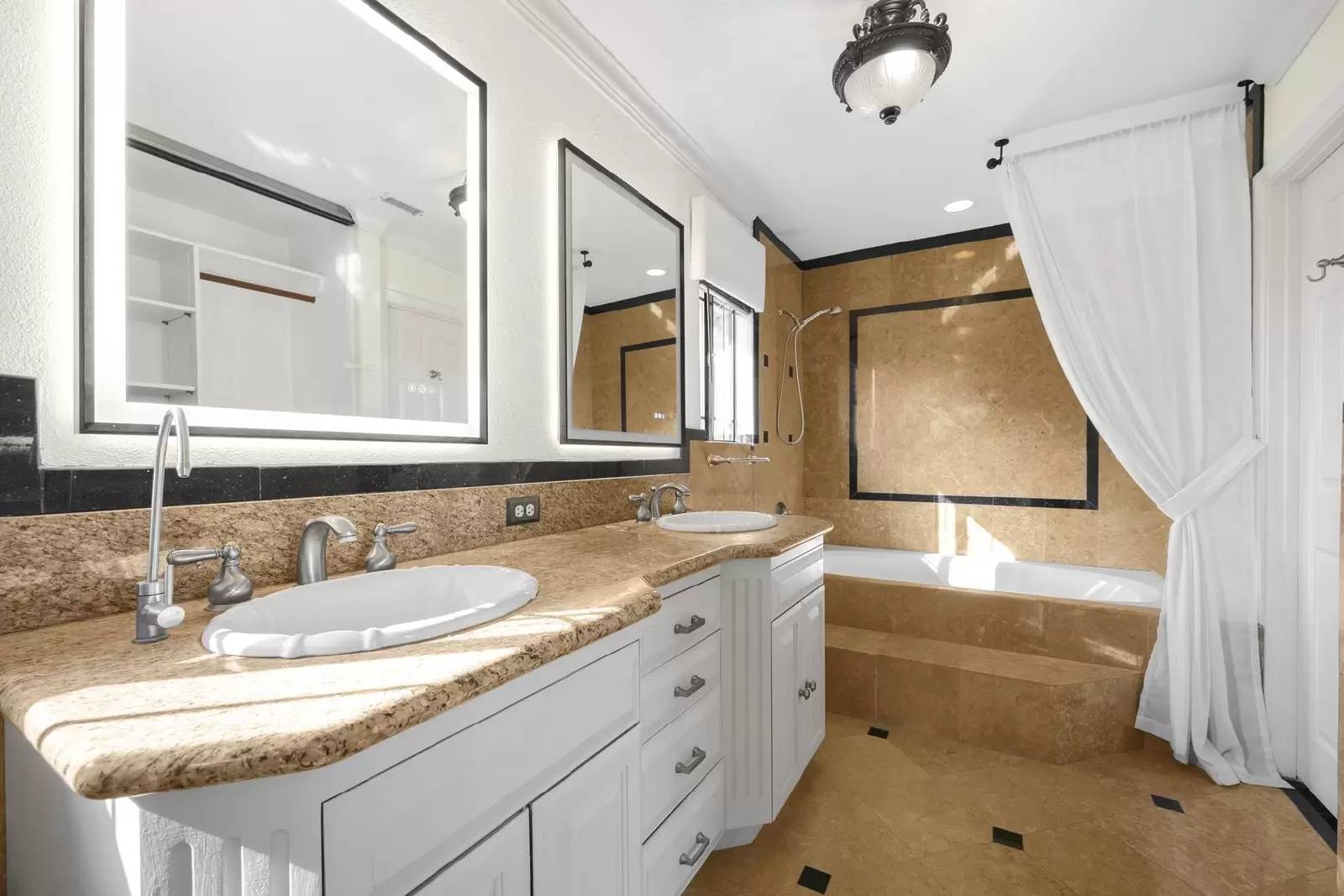 Property Image 69