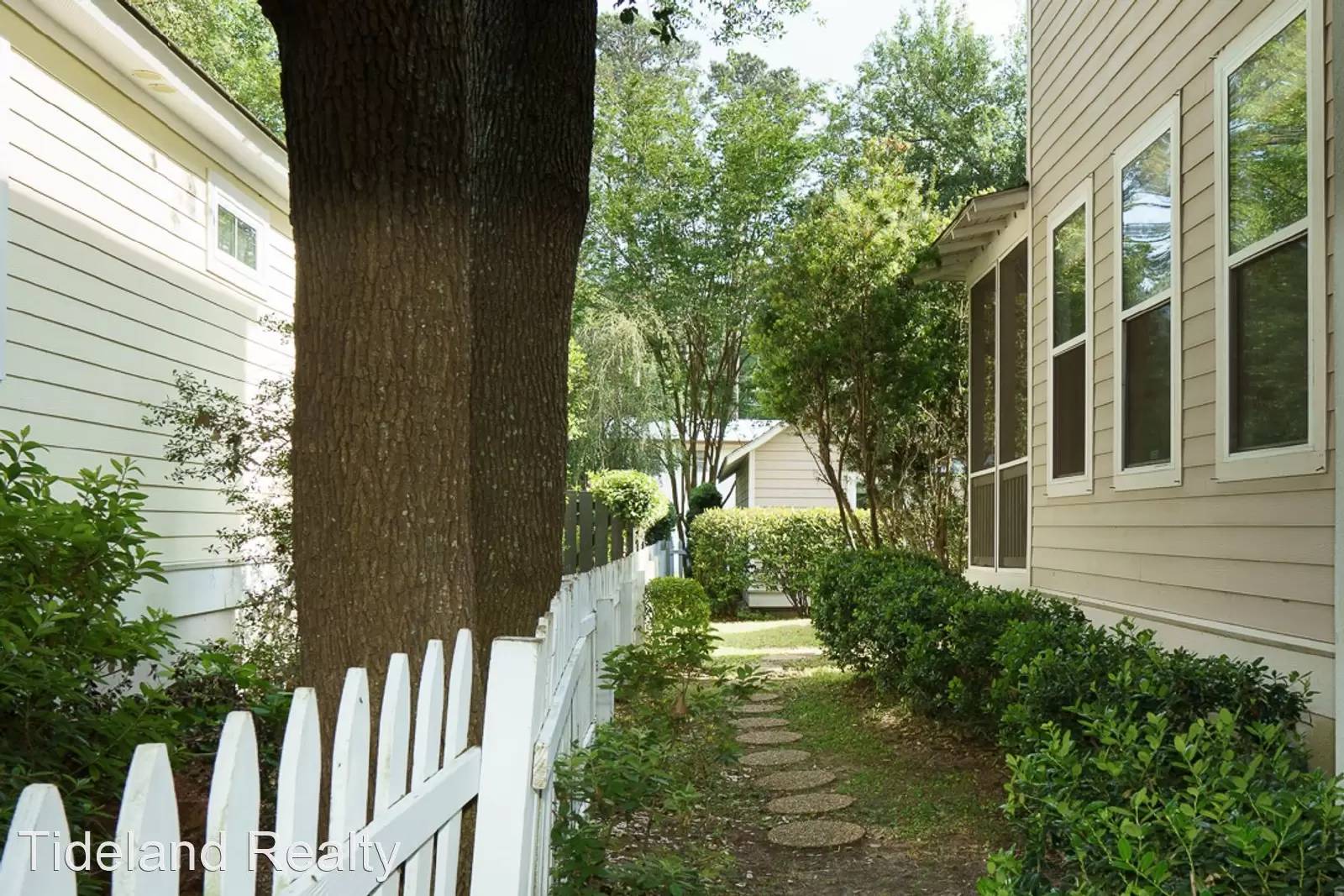 Property Image 100