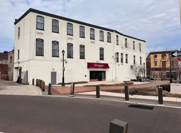 Property Image 11