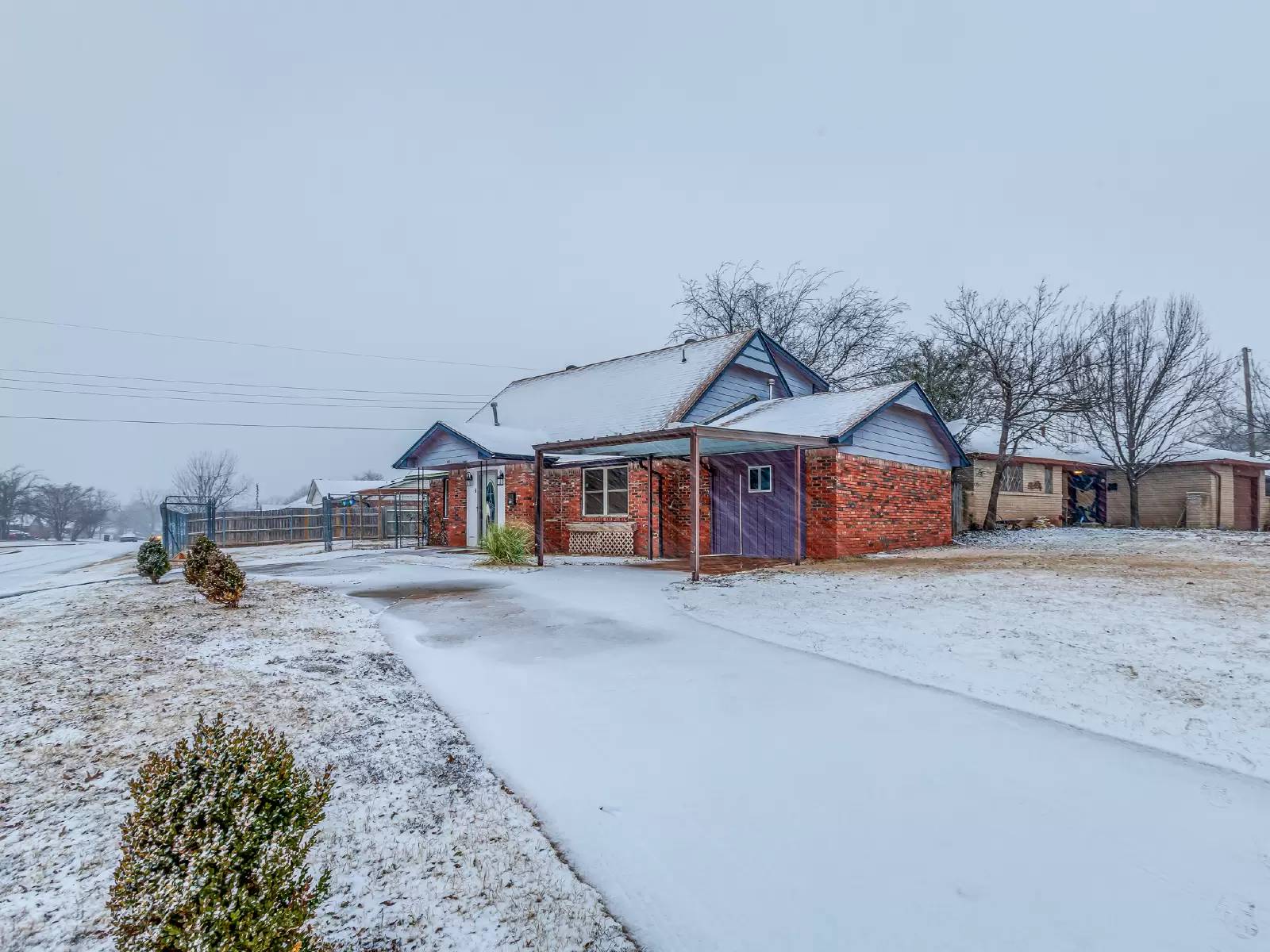 Property Image 4