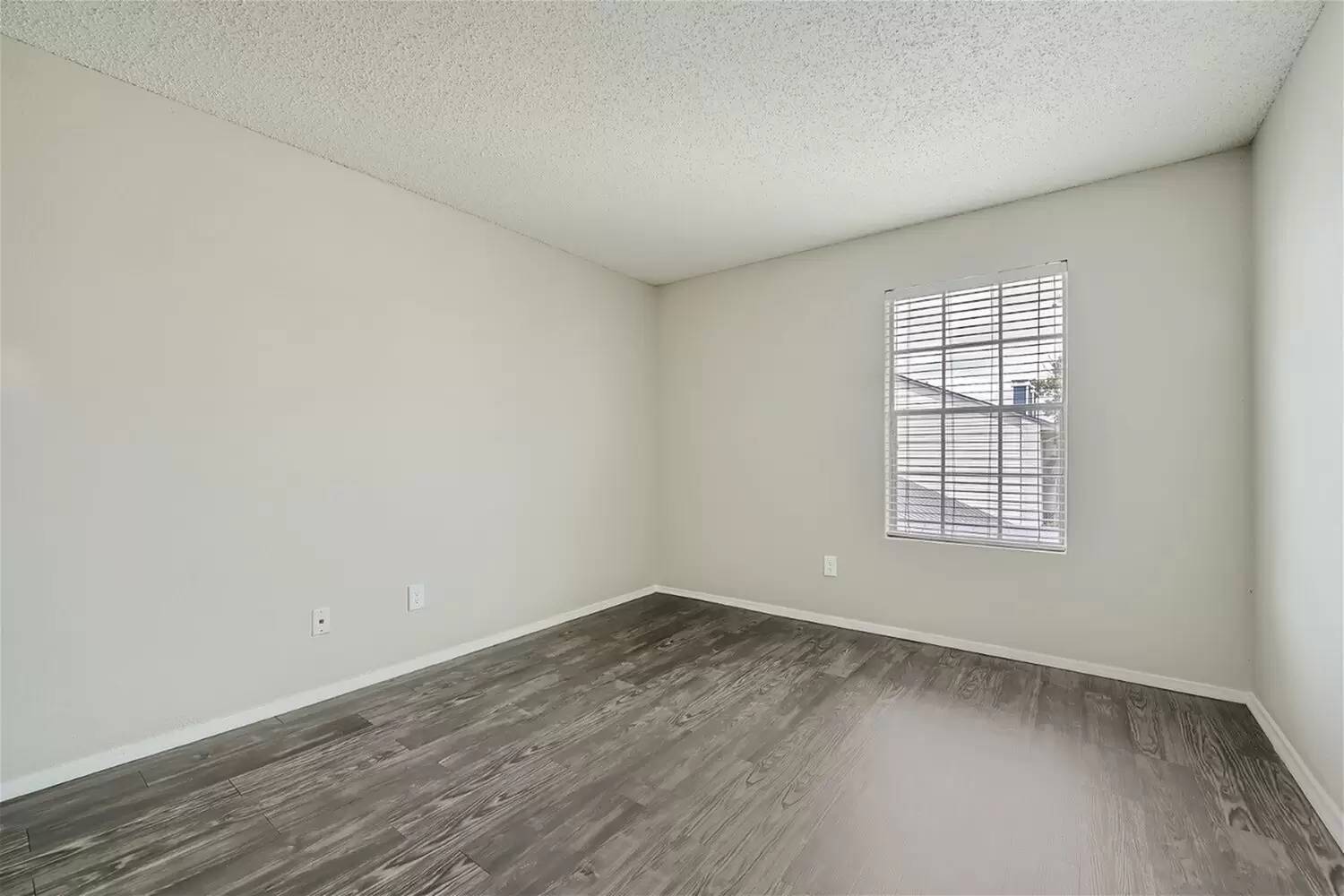 Property Image 115