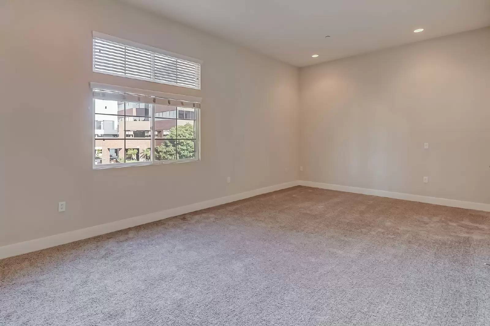 Property Image 80